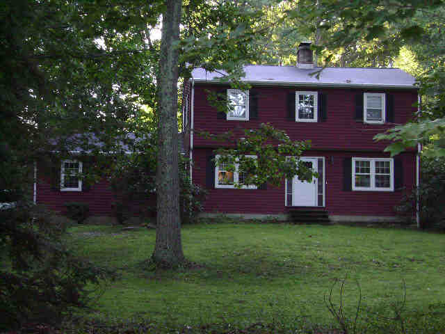 Building photograph for 274 MAIN ST N